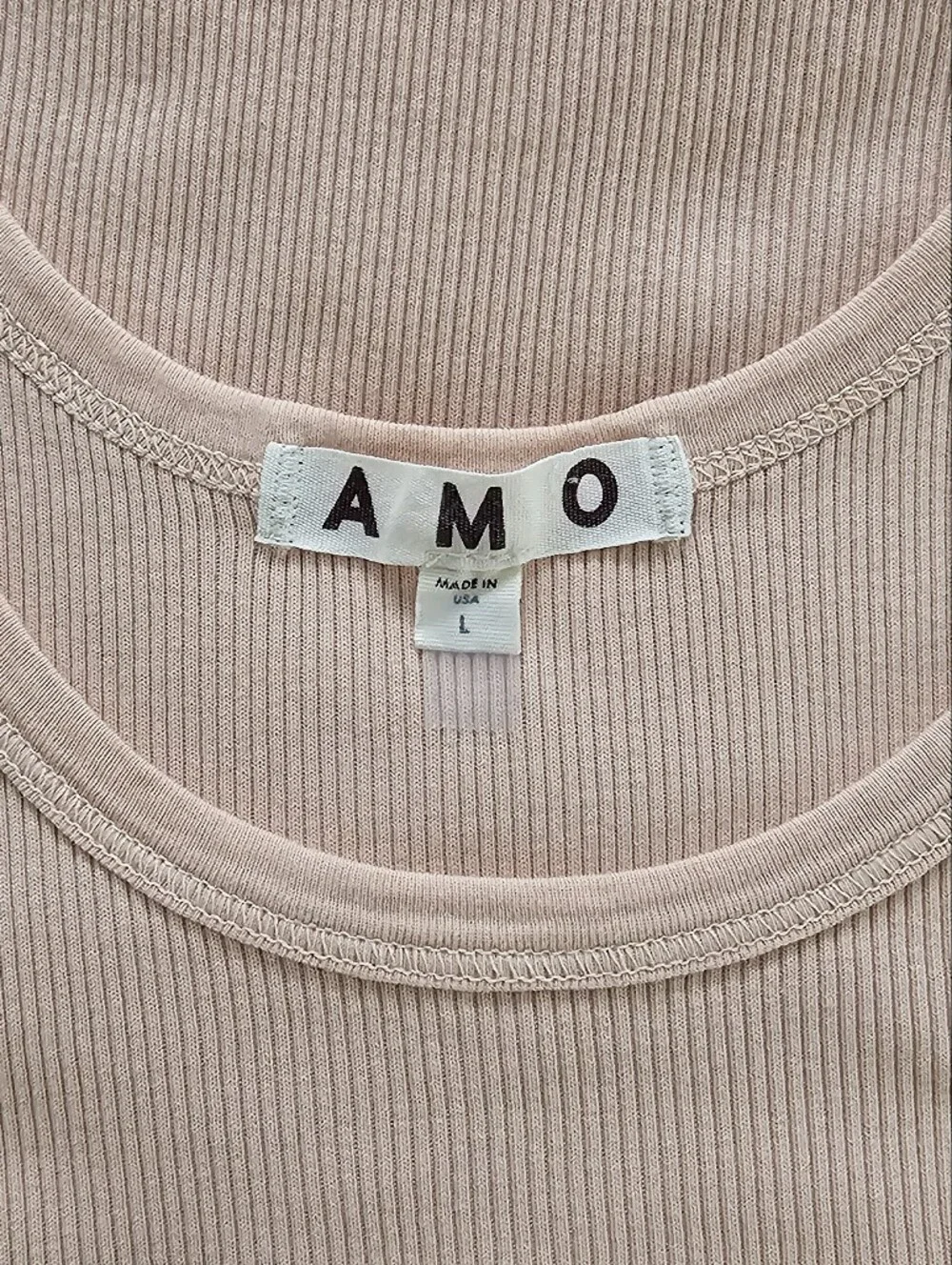 AMO Ribbed Tank Peach Size Large - Picture 6 of 7
